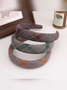 College Style Plaid Hair Tie Womens Wide Edge Hairband Anti-Slip Hair Accessories Korean Fashion Hairband Headwear