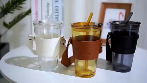 Gelas Tumbler Cangkir Kaca Mug Kopi Cup Glass Dengan Case dan Sedotan Botol kaca sedotan Gorgous besar / Gelas Aesthetic Sedotan Kaca Tenteng Besar 450 ML premium Miikonos