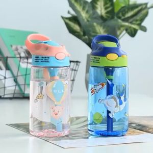 480ML Cute Cartoon Pattern Childrens Water Bottle Outdoor Play Travel School Portable Non-slip Anti-leak Drinking Cup High Quality and Durable Childrens Water Bottle with Straw