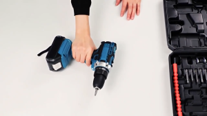MAKITA 299VF Mesin Bor Cordless Impact Drill / Bor baterai / Bor Tanpa Kabel / Bor Listrik Set / cas 2 baterai promo bor tangan tanpa kabel