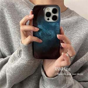 Annacaseins Autumn Fancy Blooming Blue Brown Tin Foil Pattern Suitable for Iphone16promax Apple 15 Phone Case 16 New Arrival 12pro Glossy 13promax Drop-Resistant 14 Protective Case