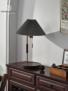 MOYU | Luxury Retro Wireless Charging Bedside Lamp