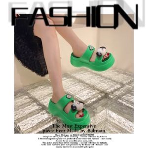 เคลื่อนไหว QLshop มาใหม่ รองเท้าแตะสายคาดแฟชั่นสำหรับผู้หญิง ดีเทลน่ารัก ให้ความสวยให้กับสาวยุคนี้ แถมฟรีตัวการ์ตูน ซื้อหรือเลือกรองรับสั่งซื้อเคลื่อนไหว QLshop เมื่อไร้