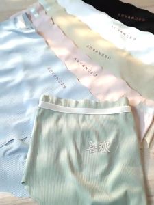 [Mã S10] Combo 10 Quần Lót Nữ Đúc Su Lạnh Advance Cạp Viền Sóng Gân Tăm Không Đường May Gợi Cảm (GIAO MÀU NGẪU NHIÊN)