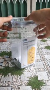 Hộp nhựa đựng thực phẩm khô Hokori 1500ml việt nhật 6592Hộp Đựng Ngũ Cốc Trong Suốt Nắp Kín Chống Ẩm
