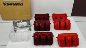 ฝาไฟท้าย เซอร์ปิโก้ มี4สี สีแดง-สีรมดำ สีดำเข้ม และแบบใส ใส่เซอร์ปิโก้ได้ทุกรุ่น