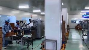 ครีมปกป้อง Han Lixi ครีมกันแดดพลังสูง SPF50+ ครีมกันแดดโลชั่นแยก สดชื่น  50 กรัม