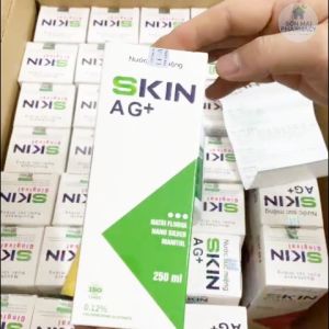 Nước Súc Miệng Skin Ag Giảm Viêm Loét Nhiệt Miệng Khử Mùi Vị Trà Xanh Chai 250ml