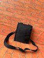 TAS SLING KECIL PRIA WANITA UNI QLO SECOND BRANDED NILON HITAM / TAS SELEMPANG HP PRIA WANITA ...