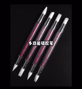 ที่ดันสติ๊กเกอร์ติดเล็บ ไล่ลมออกได้ดี หรือใช้ปั้นดอกได้จ้า