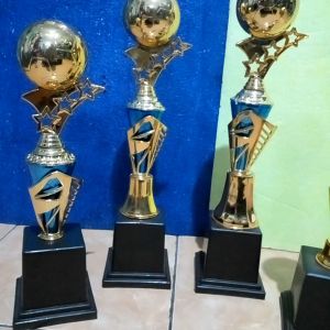 Piala Lomba Juara 1 2 3 4 (FIGUR BOLA BINTANG BODY BIRU RASER) \"costum\" FREE STICKER (BOLEH SATUAN)TERMASUK SETICKER DAN FREE DESIGN
