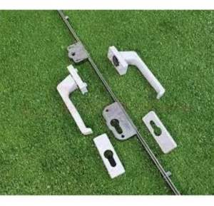 Khoá đa điểm 1800 không lưỡi gà cửa nhựa lõi thép