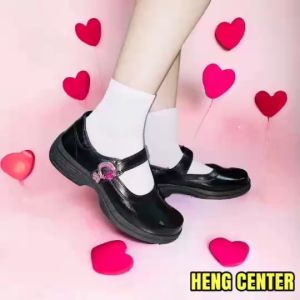 Gerry Gang รองเท้า รองเท้านักเรียนผู้หญิง หนังดำ รุ่น G6607 - รองเท้าที่ชุดเคลื่อนทำ สวยมือ สนุกกับสุขภาพ!