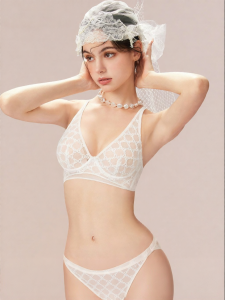 Miss Curiosity | Lace Anti-Sagging Big-Breast-Appearing-Smaller Thin Bra Set