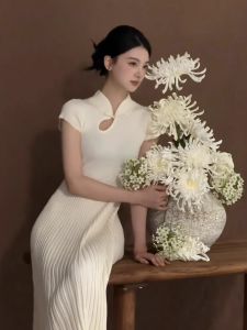 QFN | Design Elegant Traditional Chinese Cheongsam Dress White