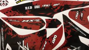Desain Grafis Motor: Decal Full Body Jupiter MX King Motif Hayabusa Merah
