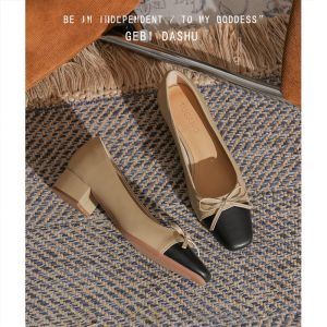 รองเท้าส้นเตี้ยแบบสวมสำหรับผู้หญิง ทรงหัวมน สไตล์สตรีท ทรงหัวมน ส้นสูงปานกลาง ส้นแบน วัสดุหนัง PU