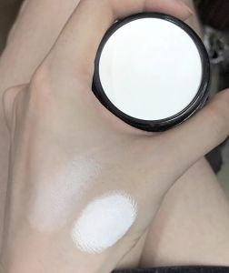 MAYCHEER Lavender Purple Highlight Concealer Gloss Skin Tone Correction Foundation Makeup Tool for Any Skin Type in China
