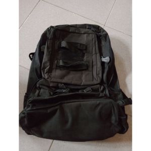 TAS PUNGGUNG / TAS RANSEL POLOS HITAM