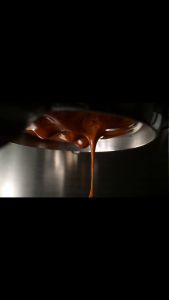 Bliss Coffee เมล็ดกาแฟคั่ว Special Blend บราซิล X ชุดของ 500 กรัม อุปกรรณ์อังกฤษ: Santos, Chiang Rai, Krabi