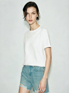 AMII | Commuter Style Geometric Ripped T-Shirt