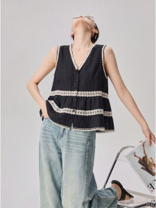 GULILI | Black V-neck Lace Trim Sleeveless Tank Top
