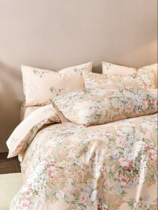 Flannel Comfortable Warm Four-Piece Bedding Set