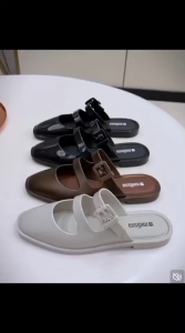 MELISSA SANDAL GESPER CLOG CEWEK ( SIZE 35/36 - 40 )