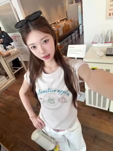 OIOI ESSE | Quần Jeans Đùi Rộng Dáng Xòe Trắng Mới Mùa Hè