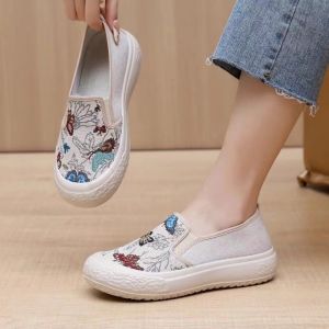 Beijing Canvas Shoes Womens Flat Bottom Casual Fashion Student High Heel Soft Bottom Ethnic Summer New Style 2024