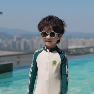 Đồ bơi mùa hè cho bé trai đồ một mảnh 3-6 Đồ bơi suối nước nóng bảo vệ da nhanh khô thời trang cho bé trai ins