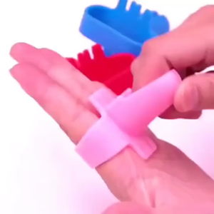 ส่งจากไทย 100 จุด / ม้วน กาวลูกโป่ง กาวเจลติดลูกโป่ง ลายจุด สติกเกอร์กาว สําหรับอุปกรณ์วันเกิด ติดง่ายไม่ทิ้งคราบกาว