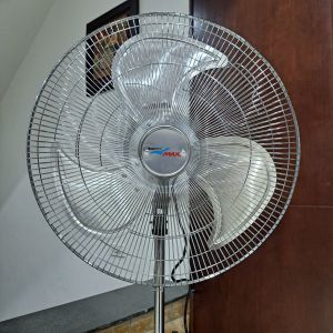 Quạt cây bán công nghiệp FS45E FS50E (sản phẩm của Công Ty Cổ Phần Tập Đoàn Điện Cơ Hà Nội)