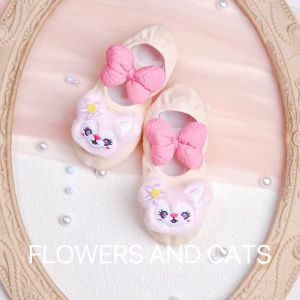 Pink Ballet Dance Shoes for Children Practice Performance Princess Style Shoes for Girls Cute Doll Design Four Seasons Universal