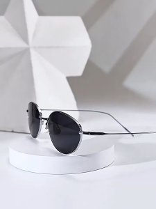 Y2K Kacamata Fashion Hitam Retro Cat Eye Wanita Pria Logam Bingkai