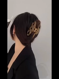 JEPIT RAMBUT AKRILIK BESAR / JEDAI GLOSSY 9 CM JEPIT RAMBUT MOTIF RANTAI CHAIN HAIR CLAW CLIPS / Jedai Rambut Jumbo / Jedai Rambut Glossy AF17