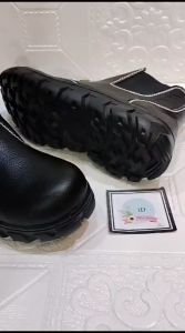 SEPATU KIEKERS KUPING BOT KARET SAMPING PRIA KERJA LAPANGAN TRAKTOR KOBOY