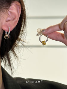 Retro Chinese Style Earrings: A Fashionable Unique Design Sensation