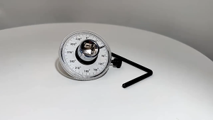 Rotating Angle Indicator Fine Tuning Capability Workshop Essential Solid Design 360° Differentiation Carry Every 2 Degrees Transparent Shell Easy to Read Clear Scale