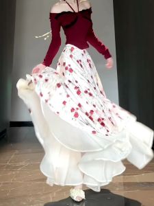 CHANGTONG | Retro Gentle Style Red Printed Top and Skirt Set