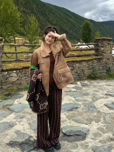 Genuine Lamb Fur Lined Extra Thick Autumn Winter Coat Coffee Colored Suede Leather Jacket for Women Commuting Style