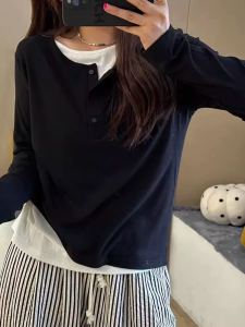 เสื้อยืดแขนยาวทรงหลวมสไตล์เกาหลีสำหรับผู้หญิงไซส์ใหญ่ ดีไซน์สองชิ้นปลอม ปกปิดหน้าท้อง ดีไซน์กระชับสัดส่วน เสื้อผ้าทำงานฤดูใบไม้ผลิและฤดูหนาว