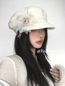 Warm Woolen Octagonal Hat with Flower Design for Women Large Head Size Versatile Autumn Winter Fashionable Artist Style Cap
