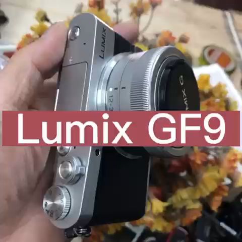 Máy ảnh Panasonic Lumix Gf9 và ống kính 12-32