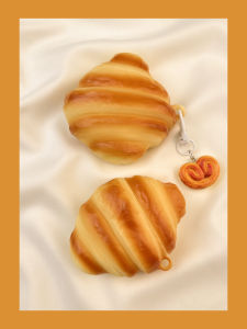 Cute Cartoon Silicone Protective Case for Apple AirPods 1/2/3 Wireless Bluetooth Earphone Soft Shell Second Generation Horn Design