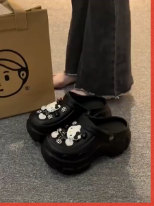 Korean Flat Sandals For Women Cartoon Classic Clogs 4CM High Heels Platform Sandals Beach Slippers Beach Shoes For Women