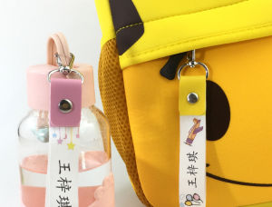 Eversalute Customized Name Stickers For KidsWaterproof Name Tag Wildly Used For Water Bottles School Bags Travel LuggagesSchool Essentials etc儿童防水姓名贴