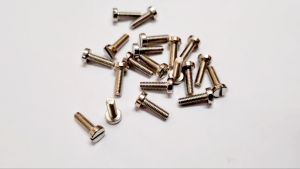 SKRU TAPAK MESIN JAHIT INDUSTRI (1 PC) / PRESSER FOOT SCREW FOR INDUSTRIAL SEWING MACHINE (READY STOCK)