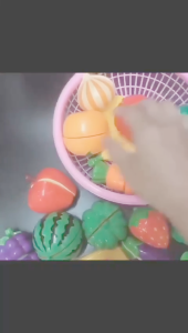 Đồ Chơi Cắt Hoa Quả Rau Củ 13 Chi Tiết Bằng Nhựa Cao Cấp