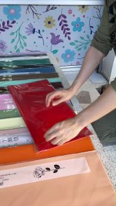 กระดาษห่อช่อดอกไม้ ยกห่อ 20 แผ่น สไตล์เกาหลี กันน้ํา ขนาด 58*58CM